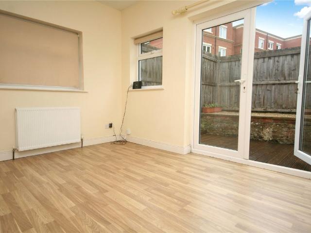 Apartment for rent in Ewens Farm, Golden Valley