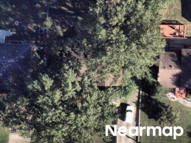 House for sale in Louisville, Jefferson County