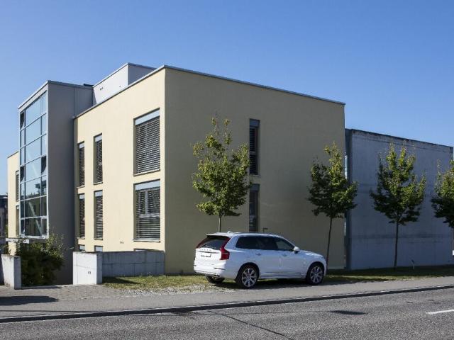 Immobilie mieten in Niederrohrdorf, Aargau