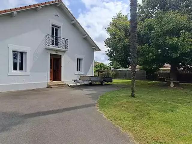 Maison vente à France métropolitaine, Benquet