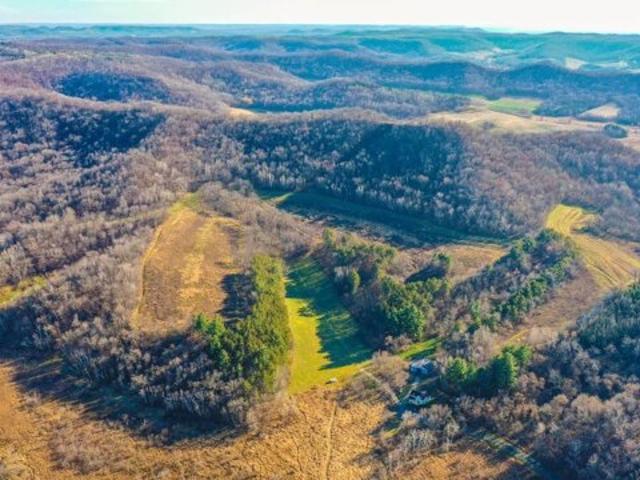 House for sale in Galesville