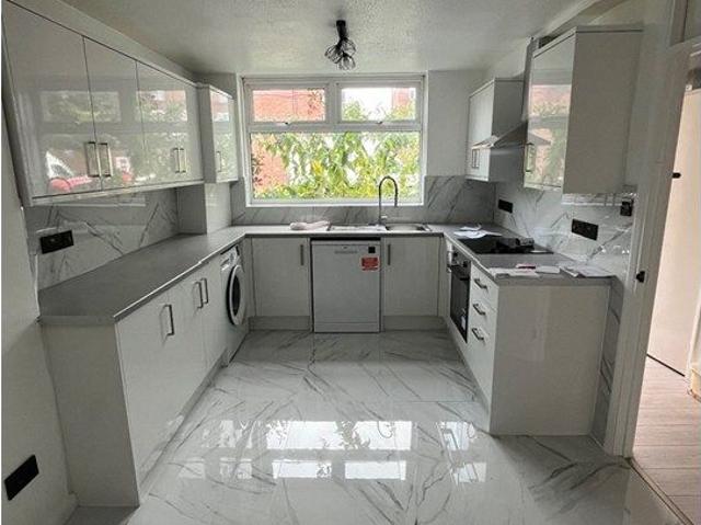 House for rent in London Borough of Hounslow, Greater London