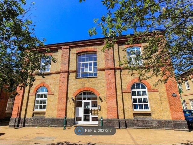 Apartment for rent in Enfield Island Village, Greater London