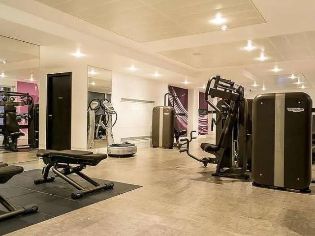 Apartment for rent in 375 Kensington High Street, Greater London