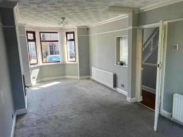 House for rent in Whitmore Park, West Midlands