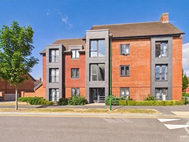 Apartment for rent in Slaugham, Perryfields