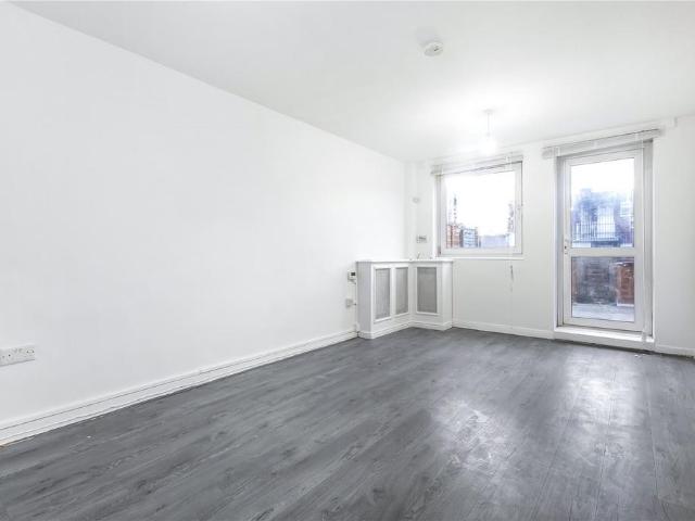 House for rent in Upper Clapton, Greater London