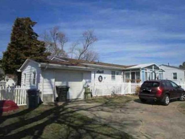 House for sale in Hampton