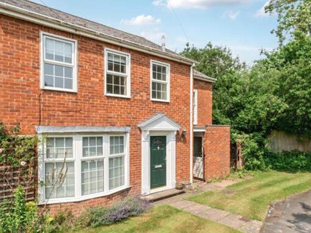 House for sale in Gerrards Cross, Denham