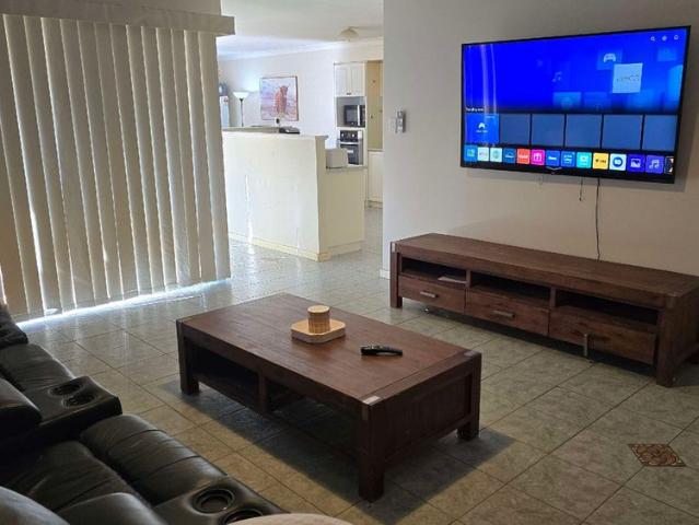 Room for rent in Bentley, Western Australia