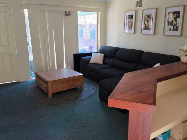 Room for rent in Bentley, Western Australia