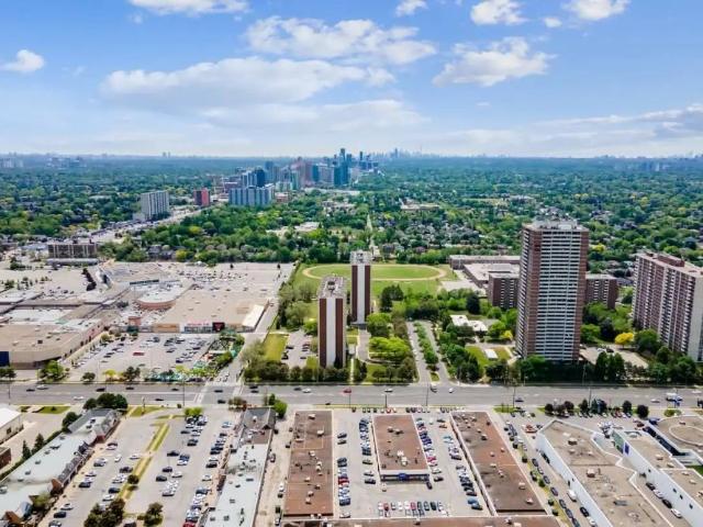 Apartment for rent in Willowdale, Toronto