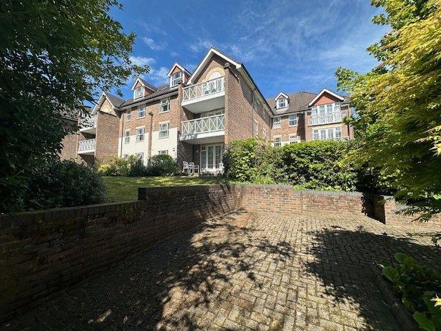 Apartment for rent in Westwood Park, City Of Southampton
