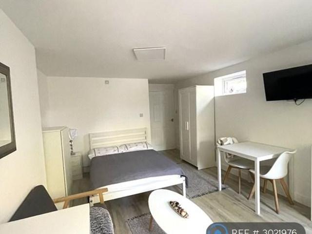 House for rent in Bloxwich, Walsall