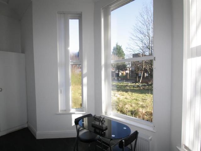 Apartment for rent in Calderstones