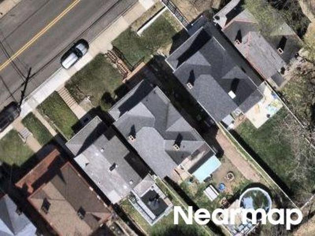 House for sale in Pittsburg, Pennsylvania