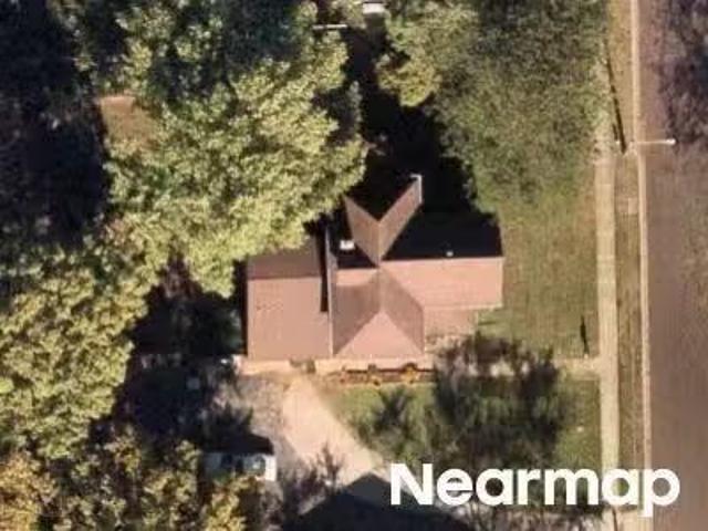 House for sale in Bedford Park