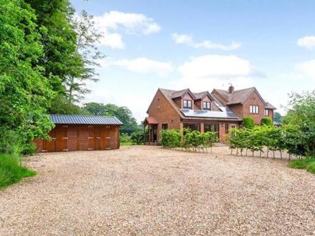 House for sale in Alton, East Hampshire
