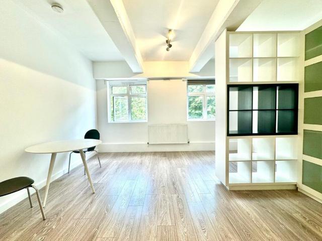 Studio for rent in Holloway, Lower Holloway