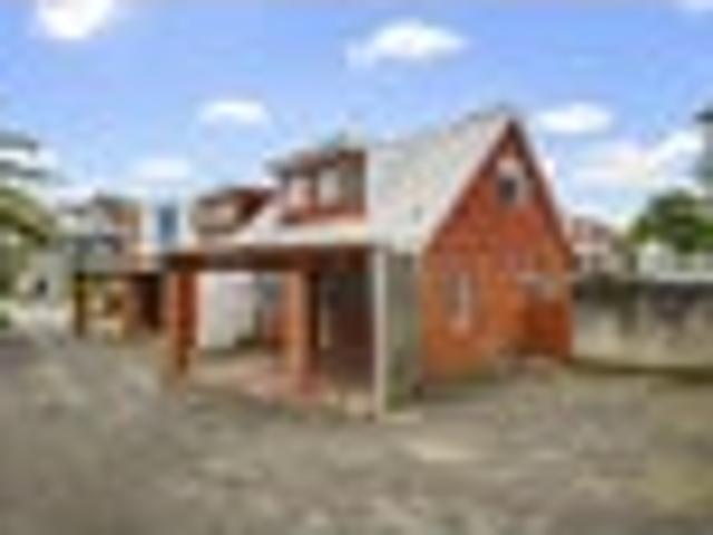 Townhouse for sale in Paraparaumu, Wellington