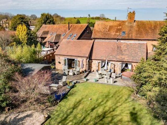 House for sale in Redditch, Worcestershire