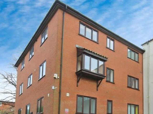House for sale in Lakenham, East Bank