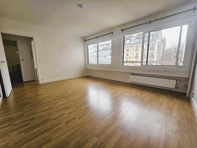 Studio location à Boulogne-Billancourt, Boulogne-billancourt