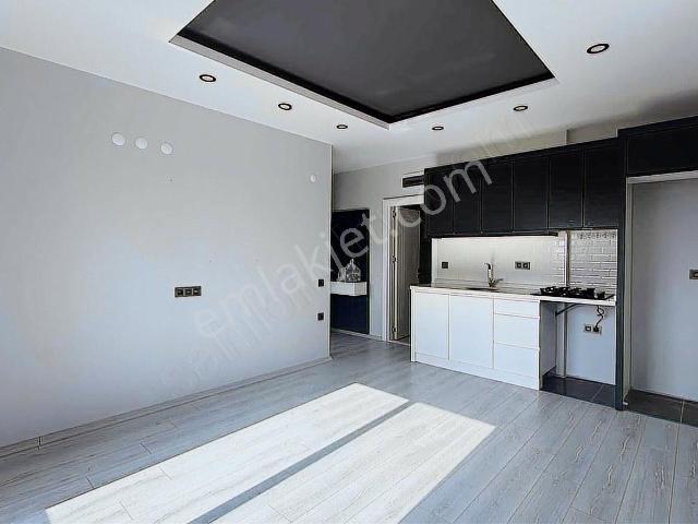 Bahçeyaka Mah., Döşemealtı içerisinde kiralık mülk
