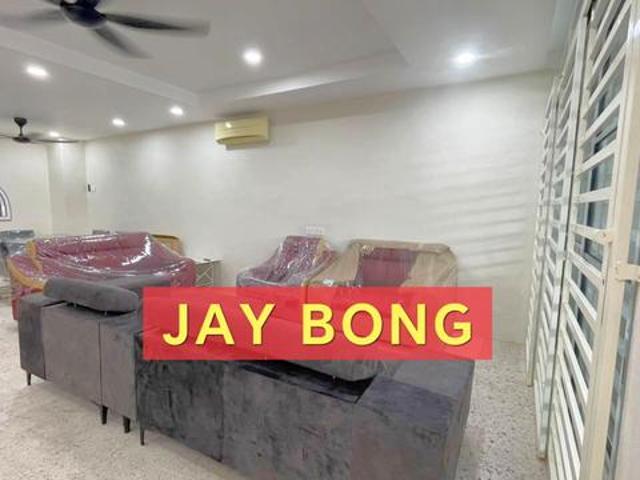 Terraced House for rent in Wellesley, Penang