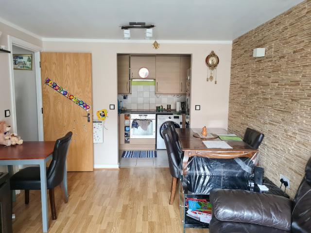 House for rent in London Borough of Hounslow, Greater London