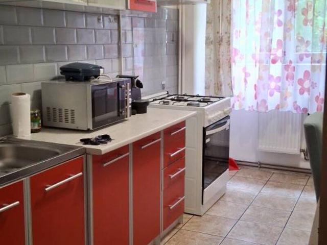 Cameră închirieri în Sector 4, București