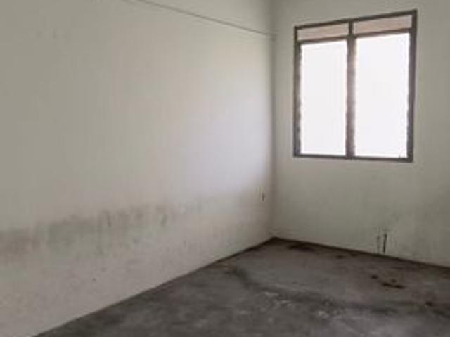 Flat for sale in Majlis Bandaraya Ipoh, Kinta