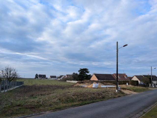 Terrain vente à Berchères-les-Pierres, Eure-et-Loir