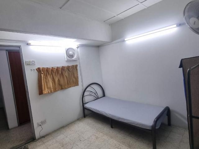 Room for rent in Seksyen 35, Shah Alam