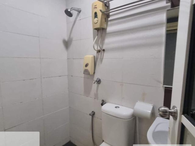 Room for rent in Petaling, Alam Impian