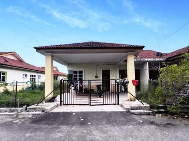 Residential House for sale in Rompin