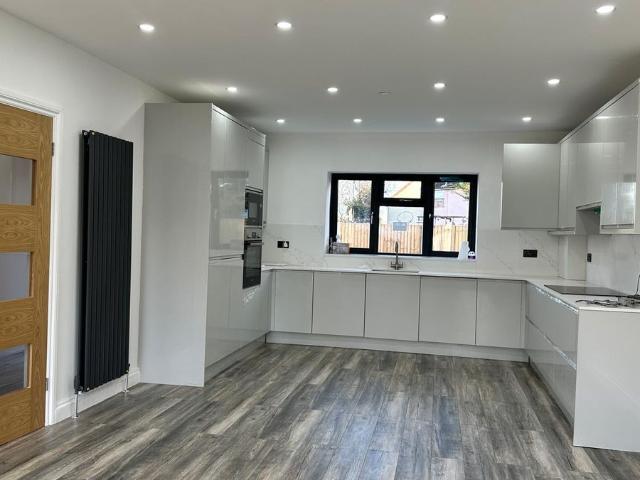 House for rent in Monkwick, Fordham Heath