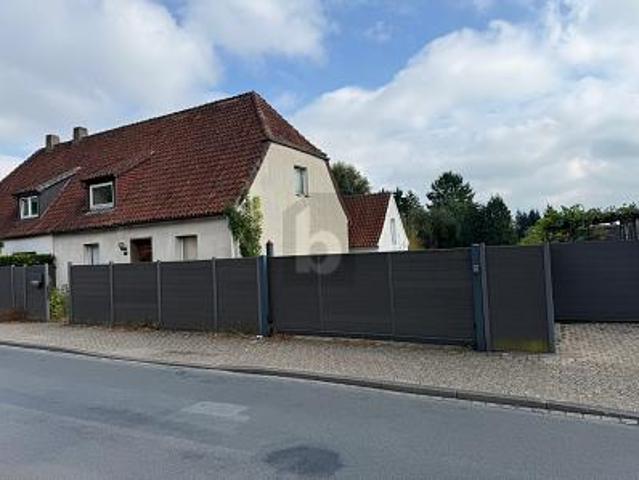 Doppelhaushälfte kaufen in Bakum, Melle