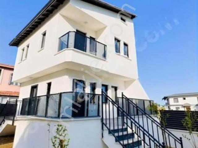 Marmaraereğlisi, Tekirdağ içerisinde satılık Villa