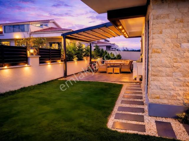 Denizli içerisinde satılık Villa