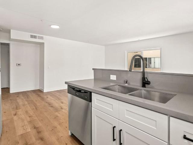 Apartment for rent in Pico-Union, Los Angeles