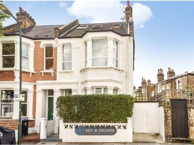 House for rent in Brondesbury, Greater London