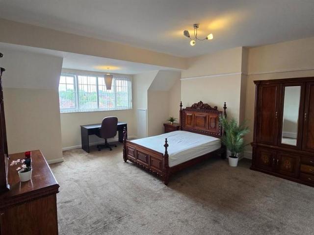 House for rent in Georgia, Greater Manchester