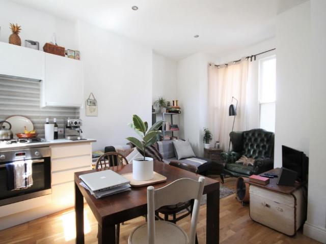 Apartment for rent in Harringay, Greater London