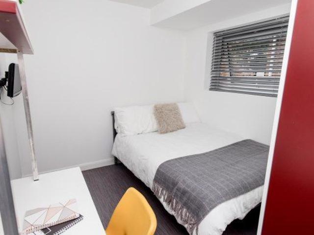 House for rent in Stoke, Stoke-on-Trent