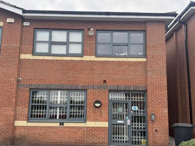 House for rent in Loundsley Green, East Midlands