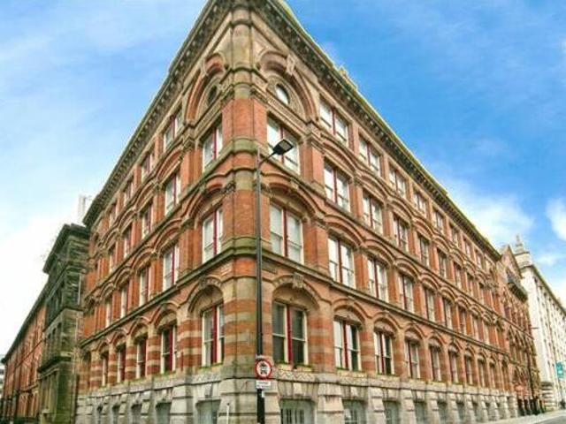 House for sale in Birkenhead, Liverpool City Region
