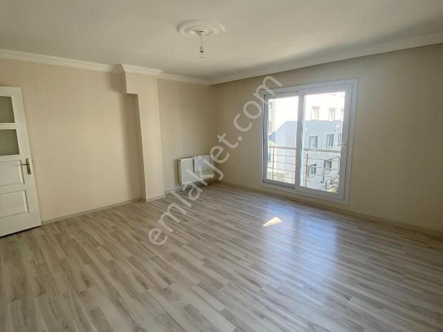 Bergama, İzmir içerisinde kiralık mülk