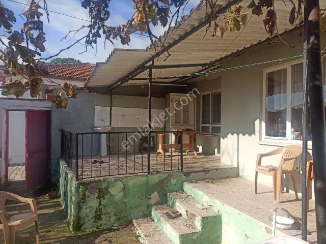 Bergama, İzmir içerisinde satılık Bahce kati