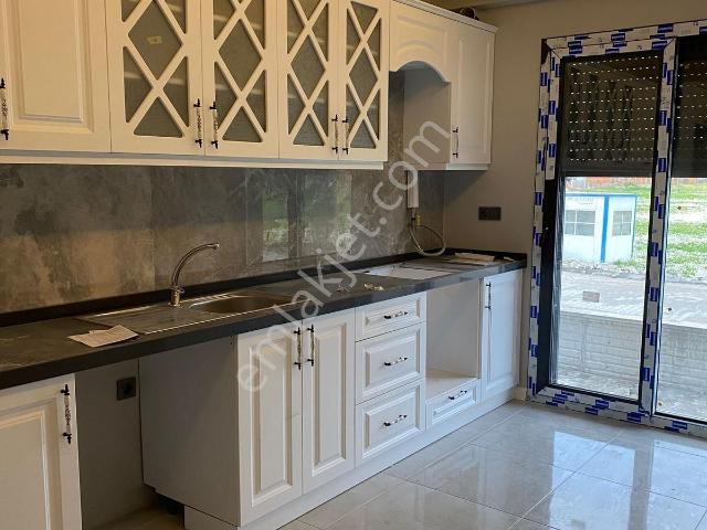 Bergama, İzmir içerisinde kiralık mülk